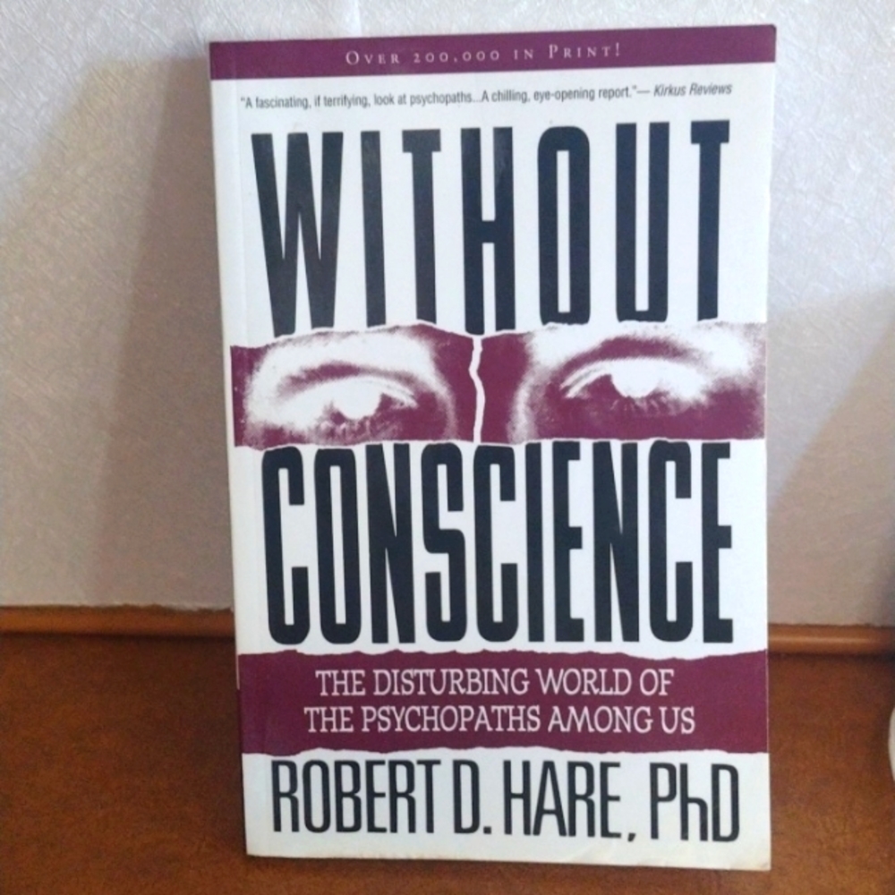Without Conscience: The Disturbing World of the Psychopaths Among 1st Edition